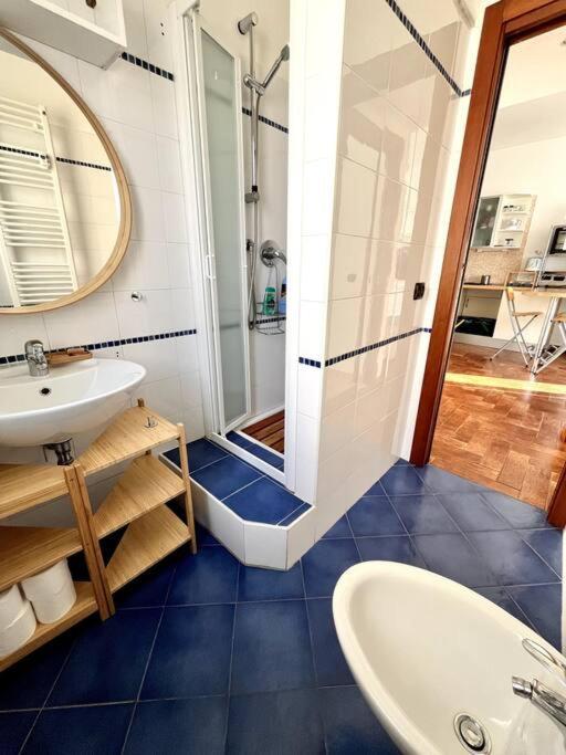 Casa Solymar Appartement Vallecrosia Buitenkant foto