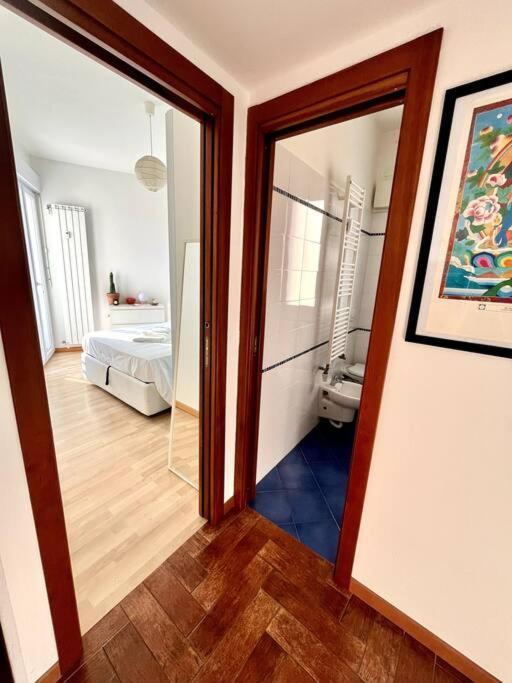 Casa Solymar Appartement Vallecrosia Buitenkant foto